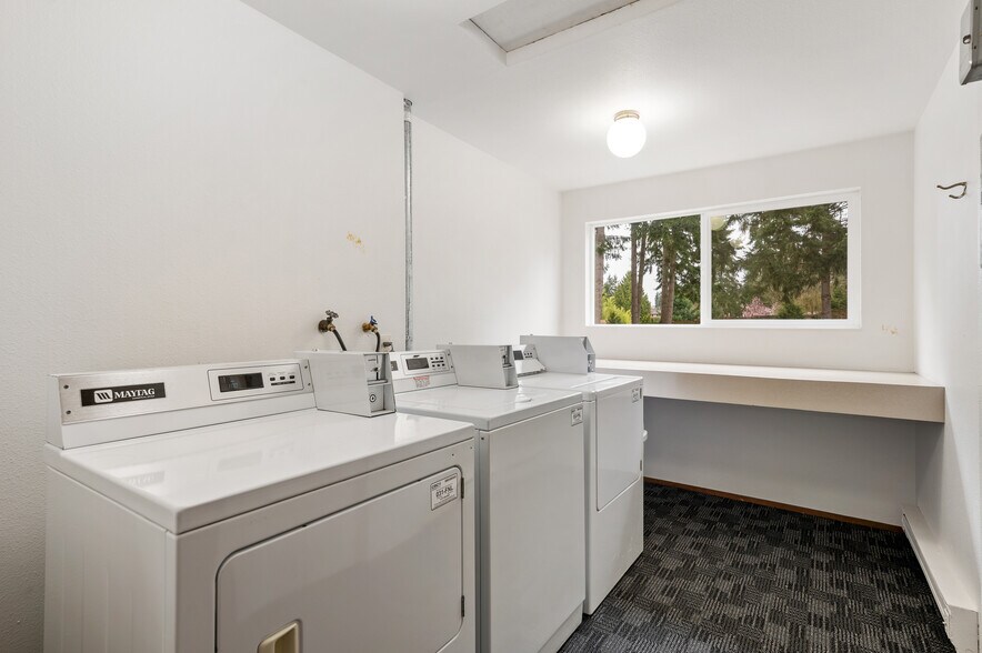 More Photos Of 19425 76th Ave W, Lynnwood Apartments For Sale