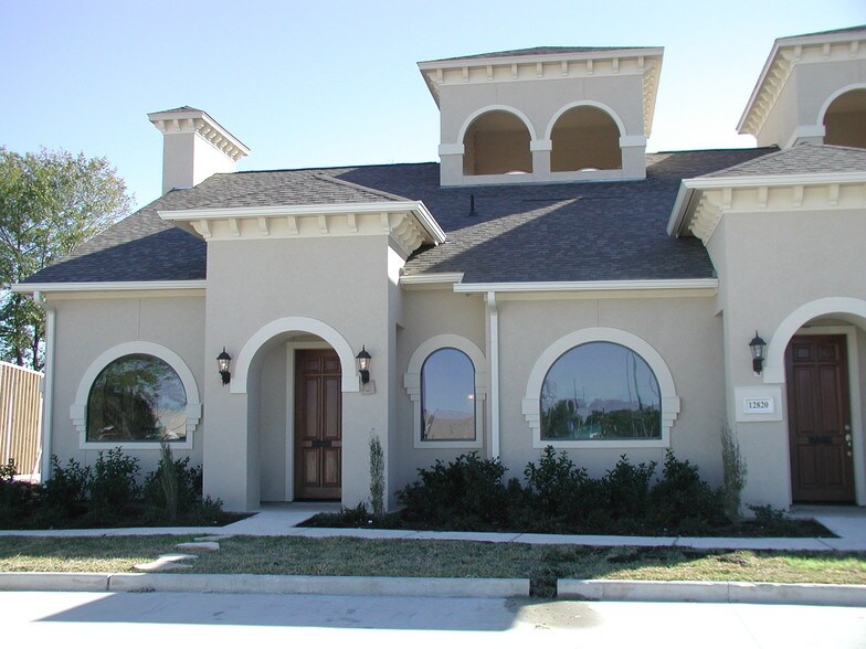 More Photos Of 12816 Willow Centre Dr, Houston Loft Creative Space For Sale