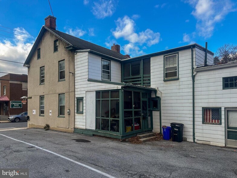 More Photos Of 12 Manchester St, Glen Rock Flex For Sale