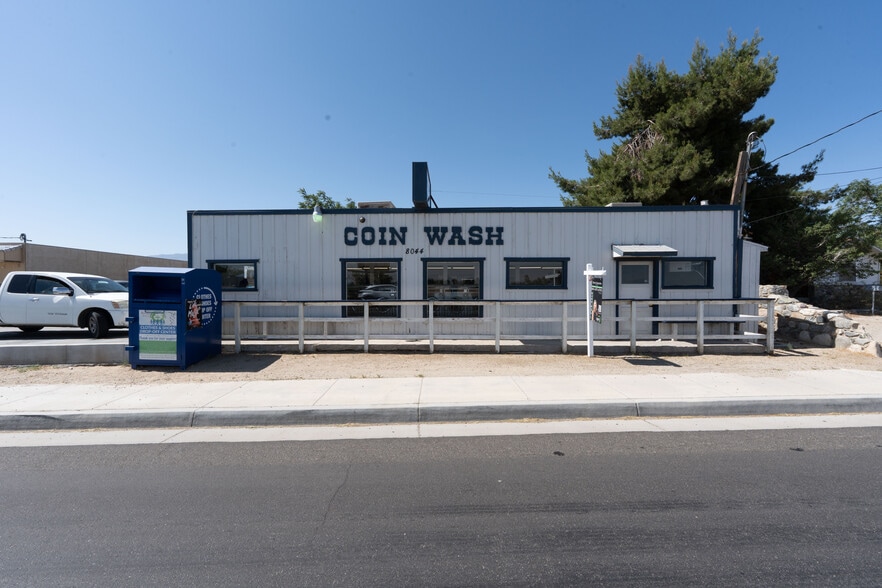 Primary Photo Of 8044 Pearblossom Hwy, Littlerock Storefront For Sale