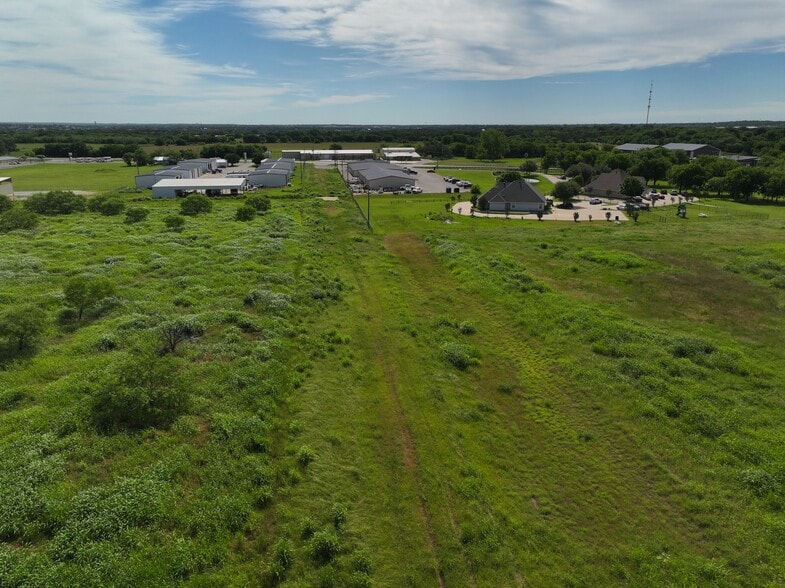 More Photos Of 1312 Weatherford Hwy, Granbury Land For Sale