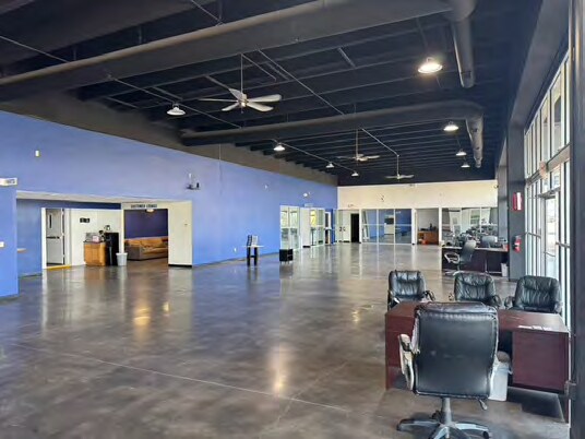 More Photos Of 1450 W Arrow St, Marshall Auto Dealership For Sale