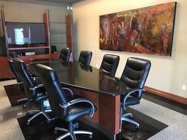 More Photos Of 929 E Esperanza Ave, McAllen Office For Sale