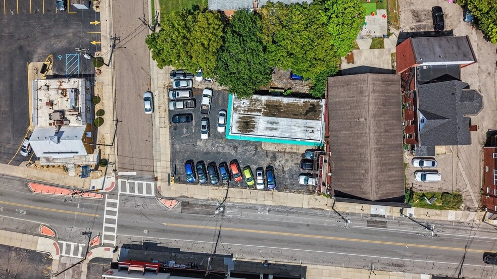 More Photos Of 3528 Harrison Ave, Cincinnati Auto Repair For Sale