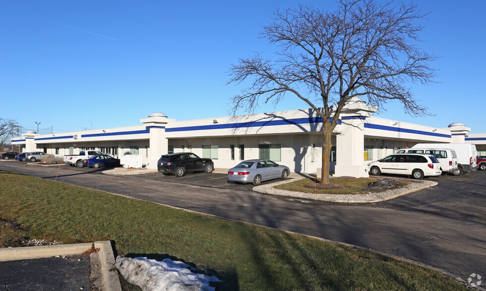 Primary Photo Of 1001 E Touhy Ave, Des Plaines Office For Lease