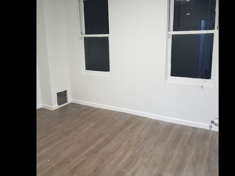 More Photos Of 206-212 Canal St, New York Office Residential For Sale