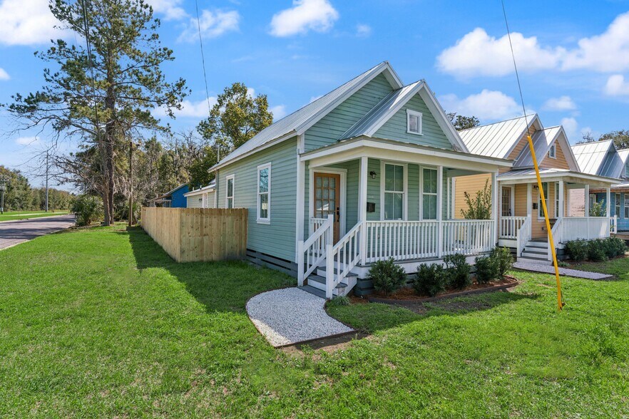 More Photos Of , Brunswick Specialty For Sale