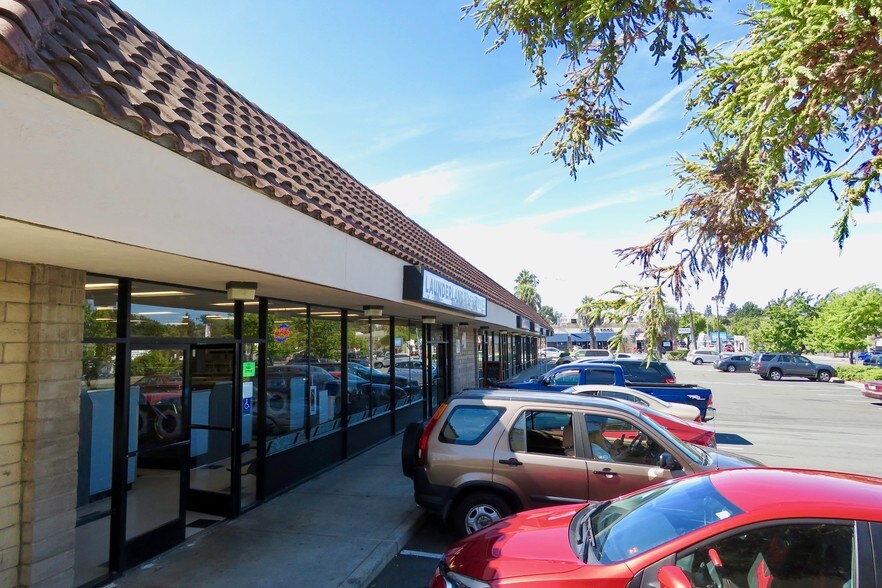 More Photos Of 605-627 Tennessee St, Vallejo Storefront For Lease