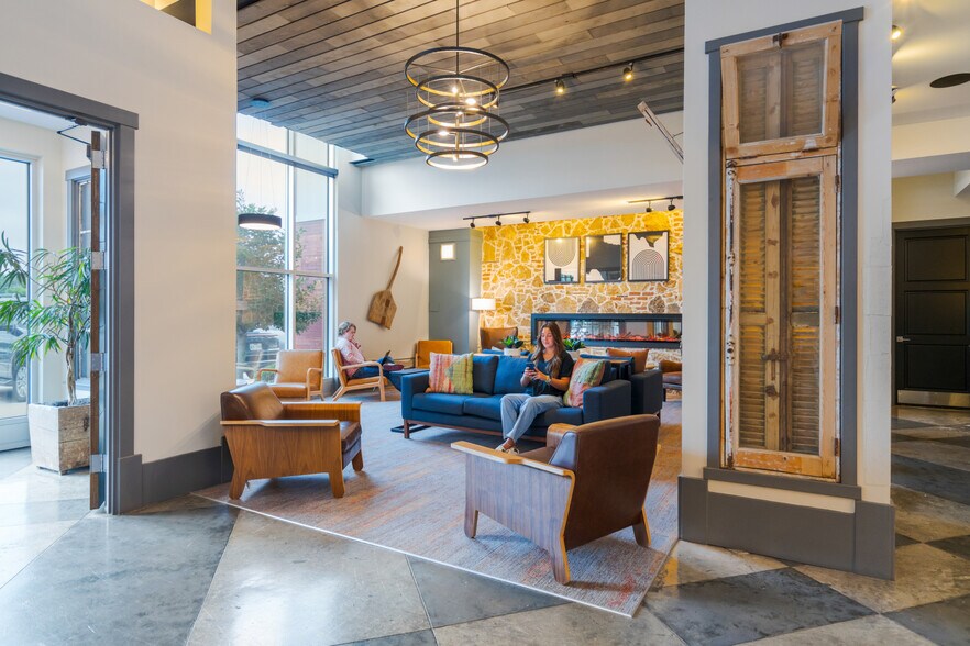 More Photos Of 8105 Rasor Blvd, Plano Coworking Space