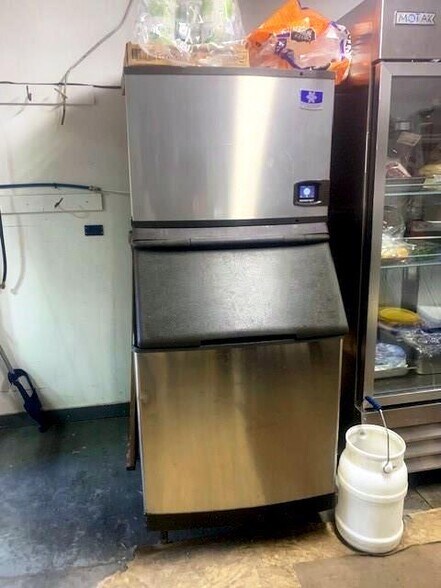 More Photos Of 2957 Hwy 23, West Oneonta Restaurant For Sale