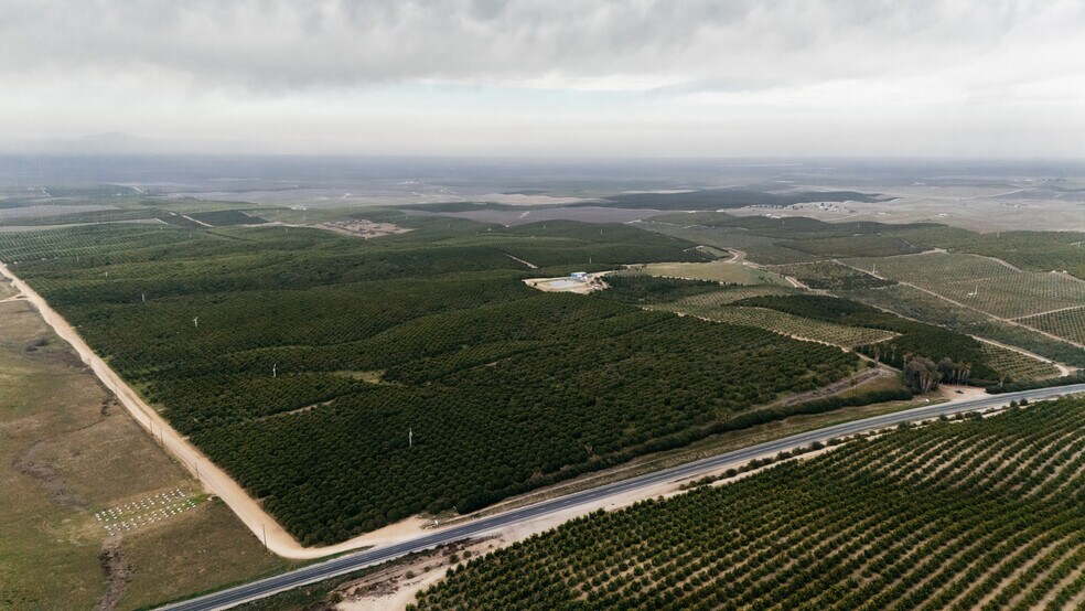 More Photos Of 14265 Highway 65, Bakersfield Land For Sale