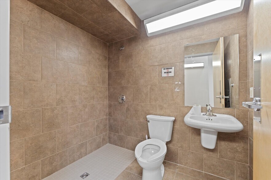 More Photos Of 736-744 Ouellette Av, Windsor Storefront For Sale