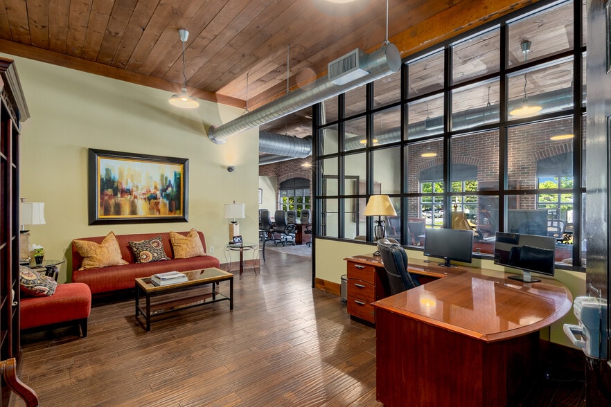 More Photos Of 912 Holcomb Bridge Rd, Roswell Loft Creative Space For Sale