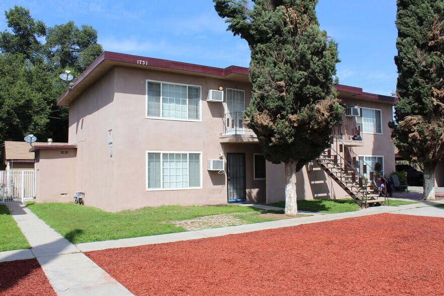 More Photos Of 1721 N Fairfax Dr, San Bernardino Apartments For Sale