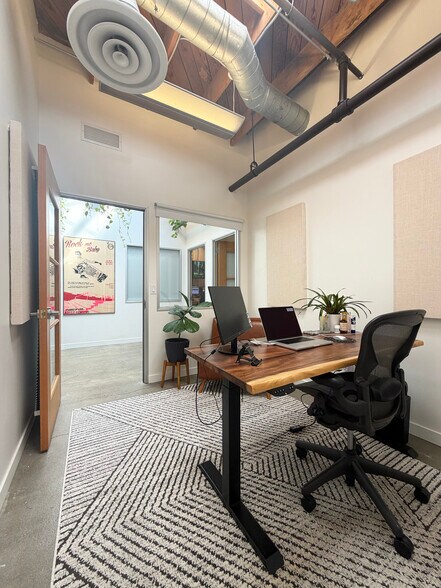 More Photos Of 4223 Glencoe Ave, Marina Del Rey Loft Creative Space For Lease