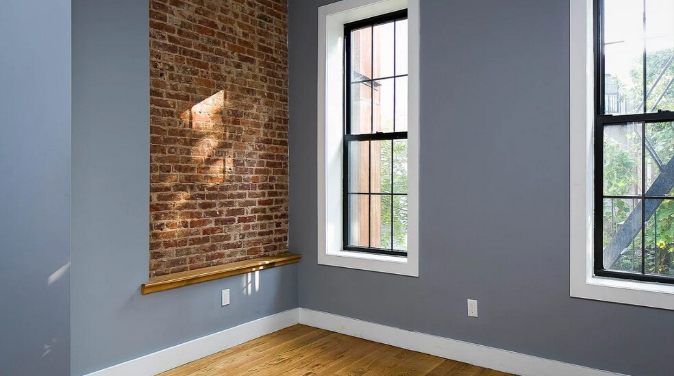 More Photos Of 992 Broadway, Brooklyn Storefront Retail Residential For Sale