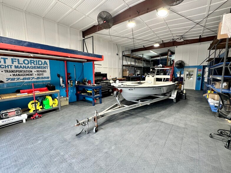 More Photos Of 4765 Spring Ave, Clearwater Manufacturing For Sale