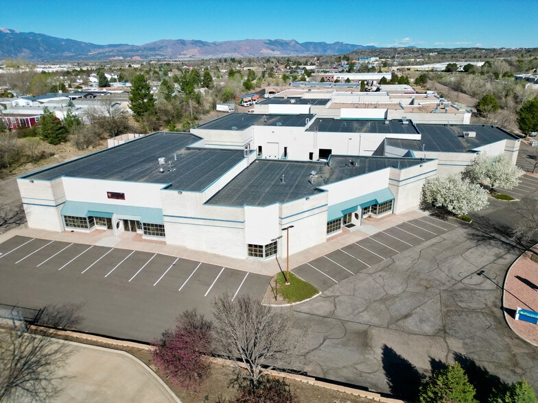 More Photos Of 4745 Town Center Dr, Colorado Springs Distribution For Lease