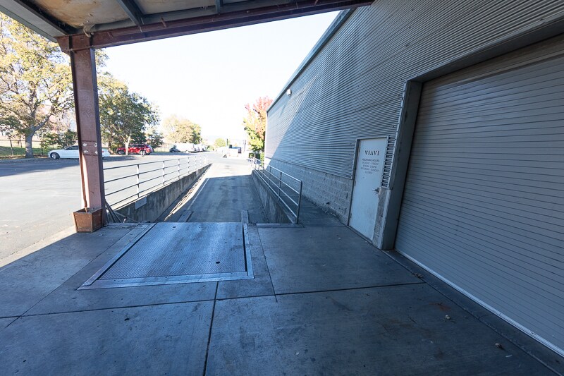 More Photos Of 368 Blodgett St, Cotati Warehouse For Lease
