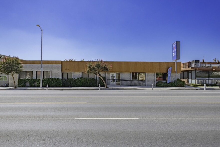 More Photos Of 9335 Reseda Blvd, Northridge Medical For Lease