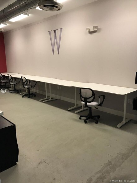 More Photos Of 20101-20161 NE 16th Pl, Miami Loft Creative Space For Sale