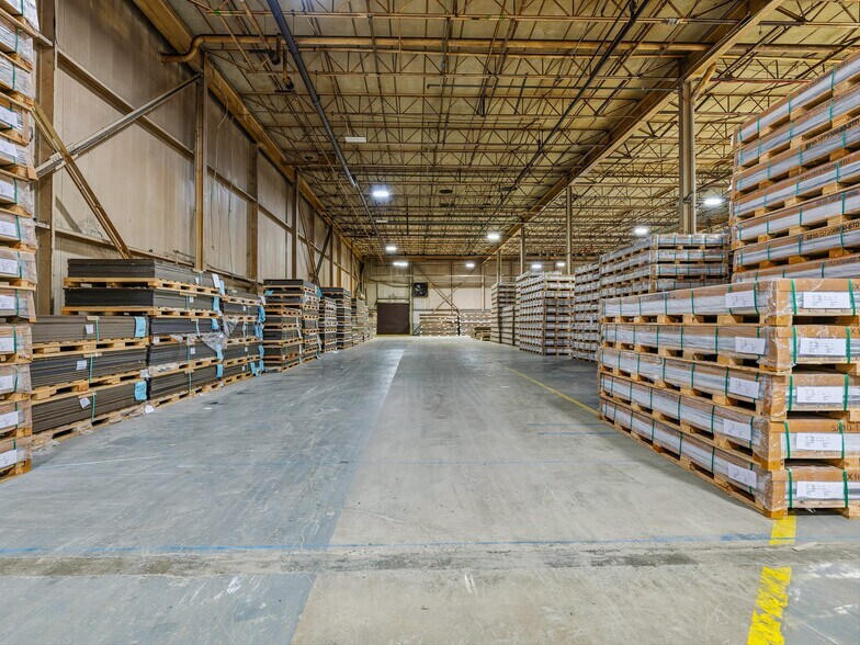 More Photos Of 90 Christ School Rd, Arden Distribution For Lease