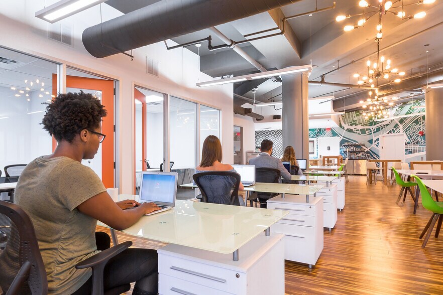 More Photos Of 606 Liberty Ave, Pittsburgh Office For Sale