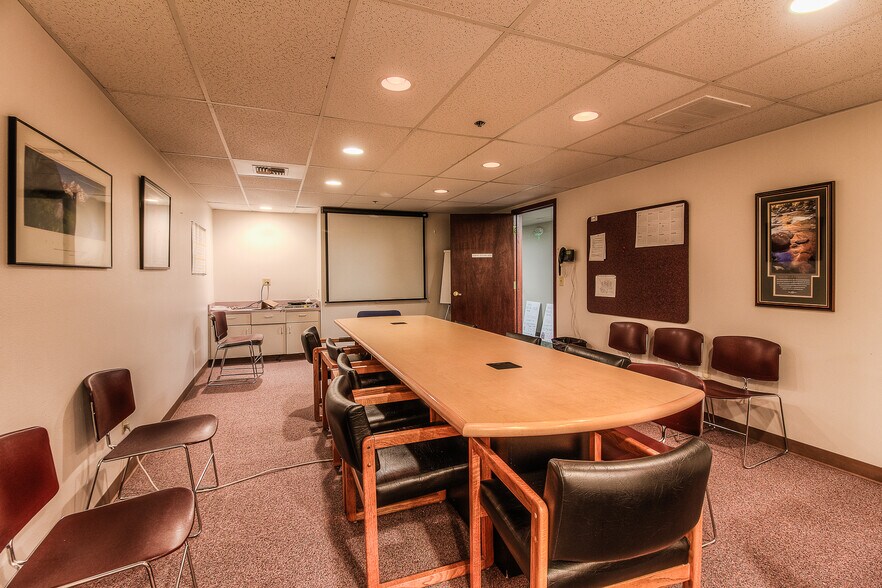 More Photos Of 504 N 40th Ave, Yakima Medical For Sale