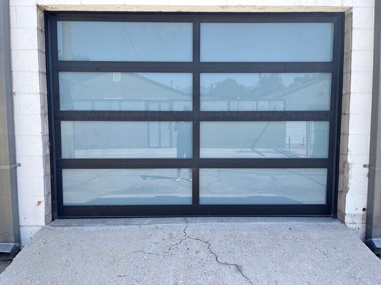 More Photos Of 1732 Victory Blvd, Glendale Loft Creative Space For Lease