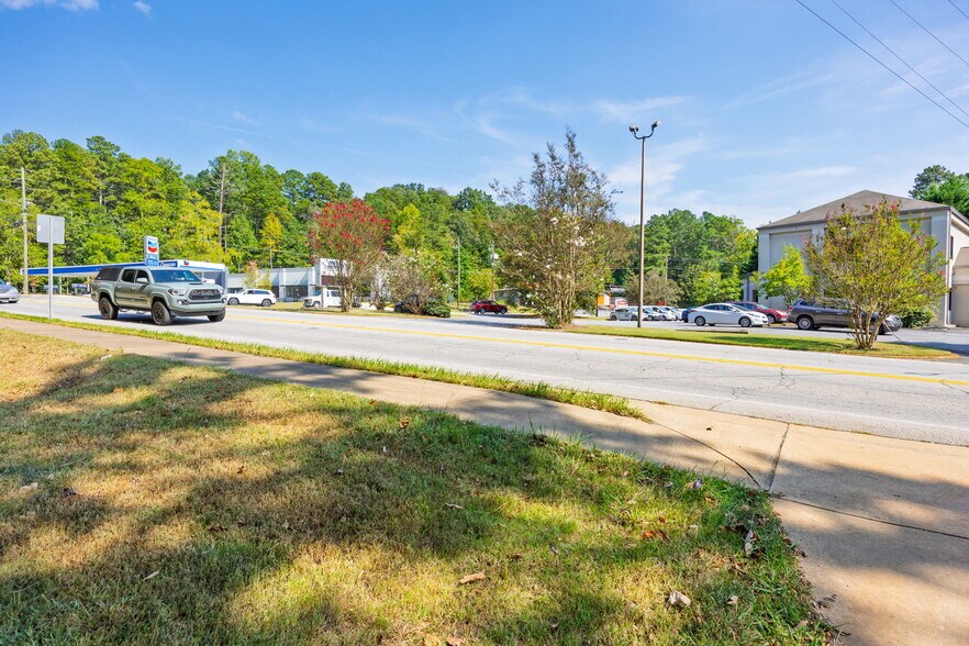 More Photos Of 250 E Memorial Dr, Dallas Land For Sale