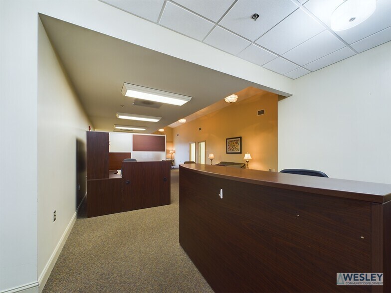 More Photos Of 217 S Church St, Salisbury Religious Facility For Lease