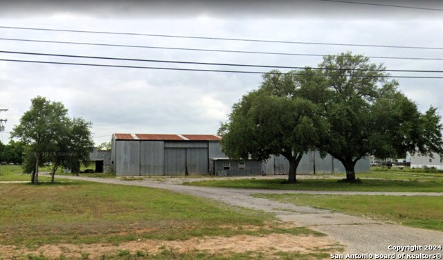 More Photos Of 2119-2125 10th St, Floresville Land For Sale