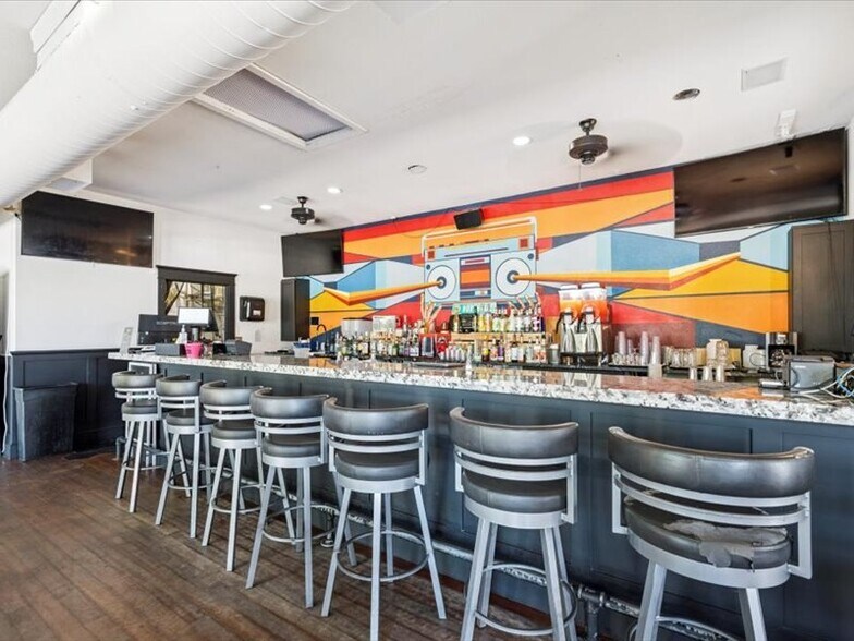 More Photos Of 5686 Pecos St, Denver Restaurant For Sale