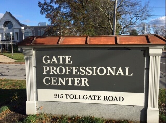 More Photos Of 215 Toll Gate Rd, Warwick Medical For Lease