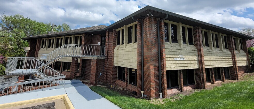 Primary Photo Of , Topeka Office For Sale