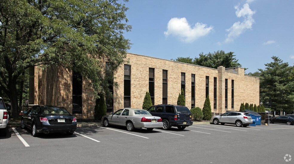 More Photos Of 77 Milltown Rd, East Brunswick Office For Lease