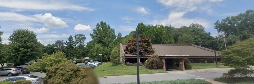 More Photos Of 14 Mcdowell St, Asheville Medical For Sale
