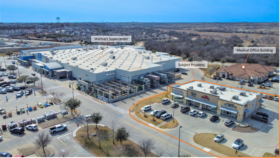 More Photos Of 344-350 Mercedes St, Benbrook Freestanding For Lease