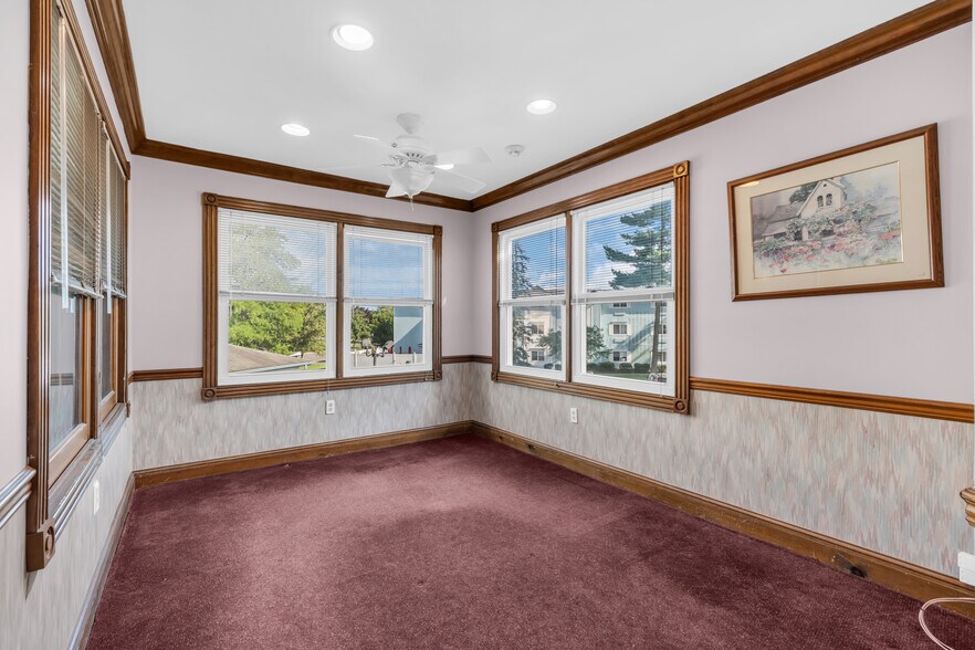 More Photos Of 30 Freneau Ave, Matawan Loft Creative Space For Lease