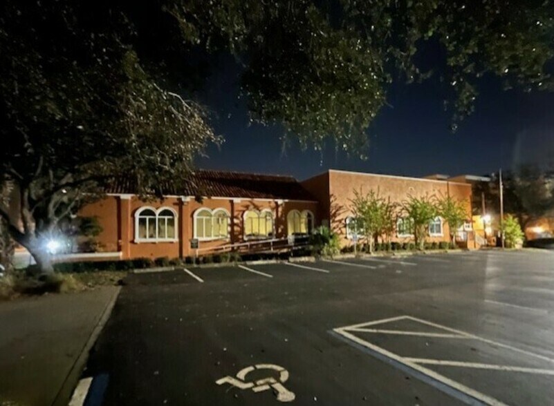 More Photos Of 757 Arlington Ave N, Saint Petersburg Office For Lease