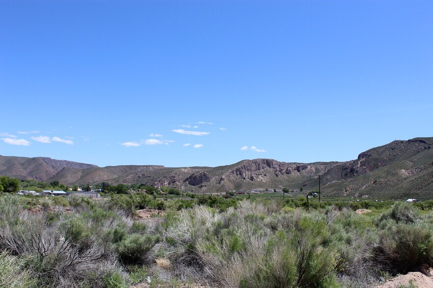 More Photos Of Highway 93, Caliente Land For Sale