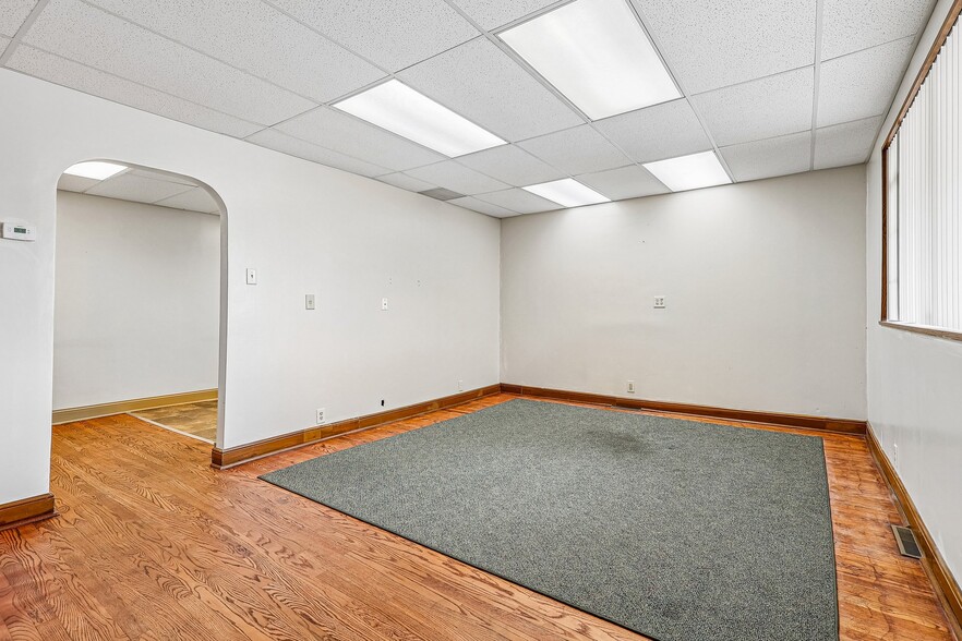 More Photos Of 5558 Wadsworth Rd, Dayton Warehouse For Sale