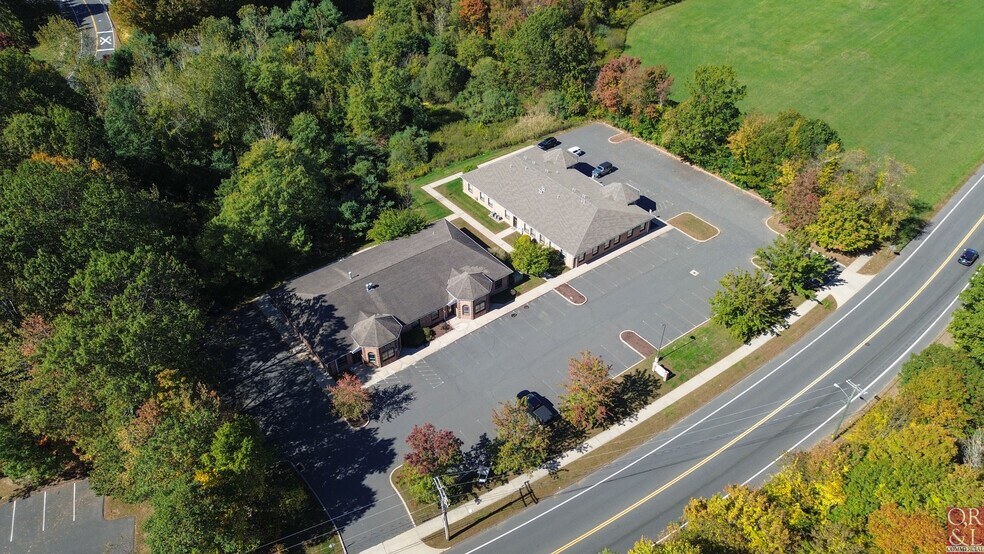 More Photos Of 625 Clark Ave, Bristol Medical For Lease