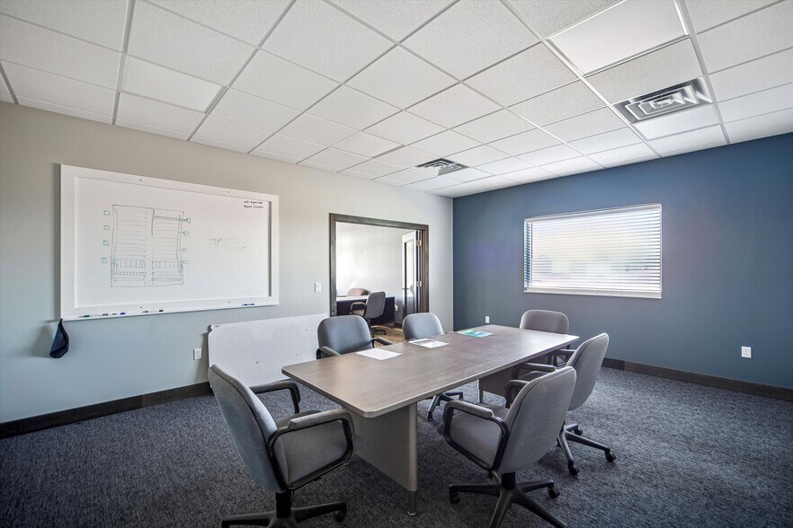 More Photos Of 1802 Industrial Park Dr, Ellsworth Industrial For Sale