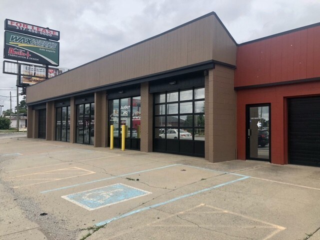 More Photos Of 6816 E 82nd St, Indianapolis Freestanding For Lease