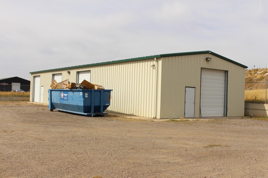 More Photos Of 1401 25th Ave, Black Eagle Freestanding For Lease