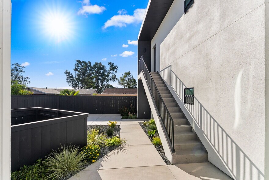 More Photos Of 8353 Ivory Coast Dr, San Diego Multifamily For Sale