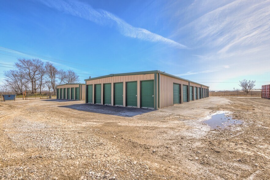 More Photos Of 14620 S 417th East Ave, Coweta Self Storage For Sale