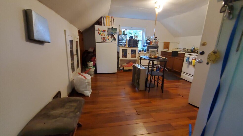 More Photos Of 613 S 16th St, Mount Vernon Apartments For Sale