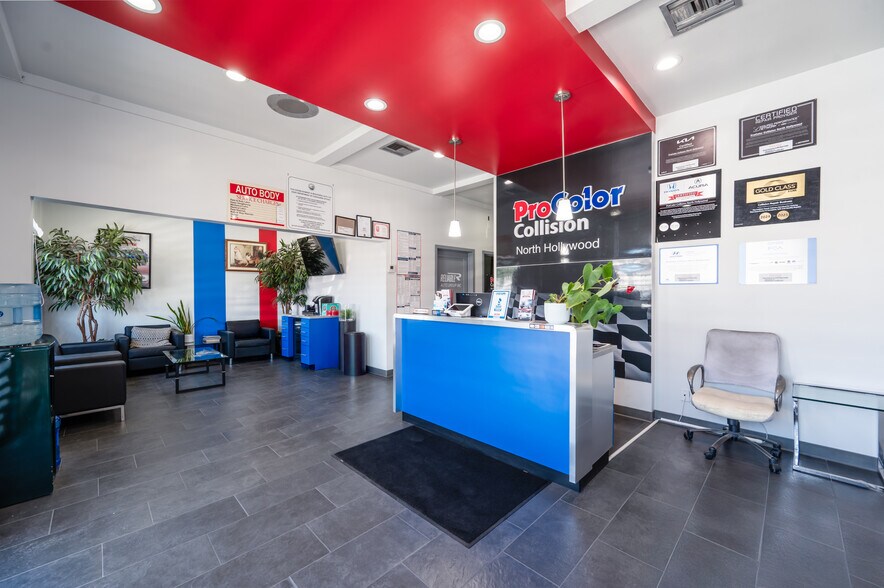 More Photos Of , North Hollywood Unknown For Sale